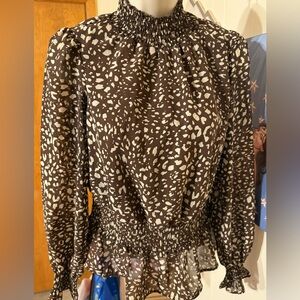 Jopna Sz S smocked mock turtleneck, waist, and cuffs. Brown and tan dot blouse